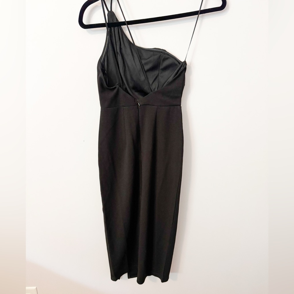 Hello Molly Black One-Shoulder Cocktail Dress - Picture 5 of 5